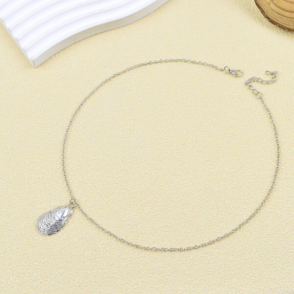 oly-db064bc9825a4cafc65d16c00527d734 Wholesale Retro Metal Shell Pendant Necklace And Earrings Set Beach Vacation Style Fashion Jewelry Accessory For Gift And Resale