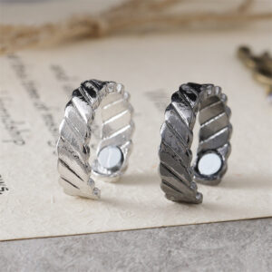 Wholesale Chic Retro Magnetic Ring Black Electroplated Zinc Alloy Adjustable Twill Design Fashion Accessory