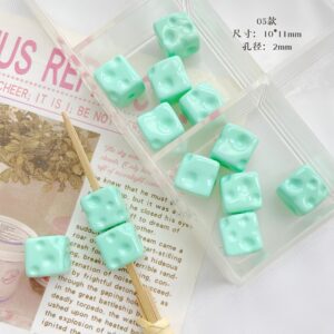 05-cyan / See pictures for size (sold by the piece)