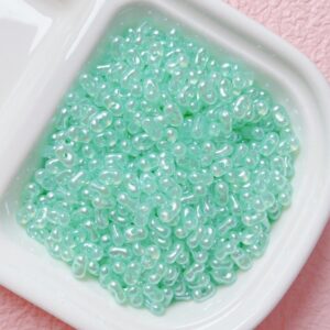 E29-09-Cyan / The size is about 4*6.5mm, the aperture is about 1.2mm