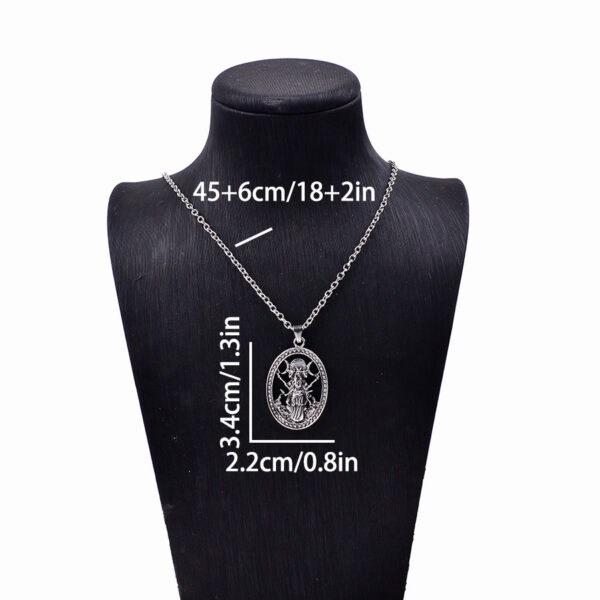 oly-e136ef0f4aaa478b502881e623ff5508 Wholesale Antique Silver Finish Zinc Alloy Oval Witch Pendant Necklace Trendy Jewelry Accessory For Gift And Boutique Resale