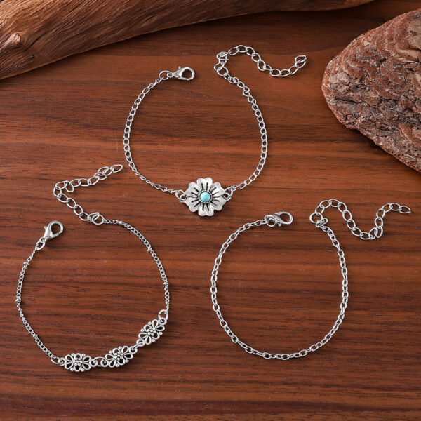 oly-e2b13205567c10ba371a97f55b765a1c Wholesale 3 Piece Boho Turquoise Floral Bracelet Set Antique Silver Carved Hollow Design Vacation Style Women S Stacking Jewelry Gift