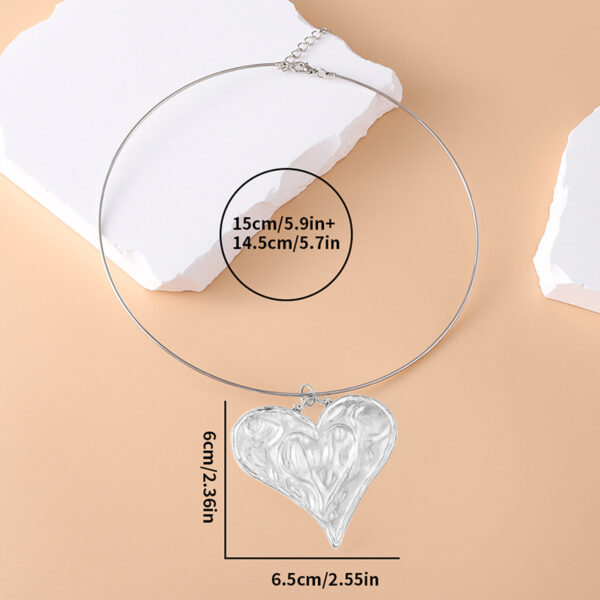 oly-e2b8483f39dc2cc665fb001010ed8a5b Wholesale Vintage Retro Geometric Double Heart Pendant Choker Necklace Antique Silver Finish Chic Jewelry Accessory For Boutique Resale