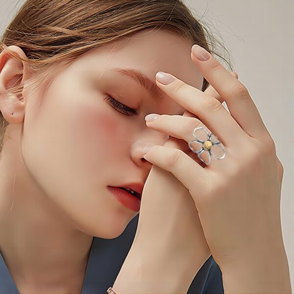 oly-e2eec14d69c1861caa64f764066a696b Wholesale Retro Hollow Flower Open Ring Women S Fashion Jewelry Accessory Boutique Resale Gift