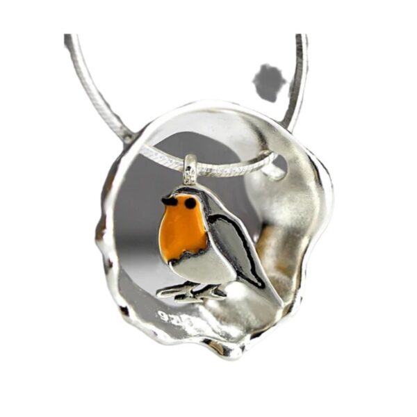 Wholesale Zinc Alloy Vintage Bird Hollow Pendant Necklace Fashion Jewelry Accessory Gift