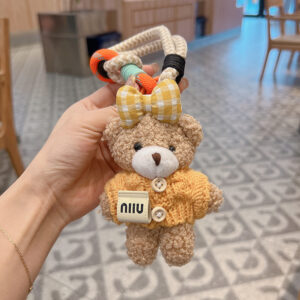 Yellow light brown bear