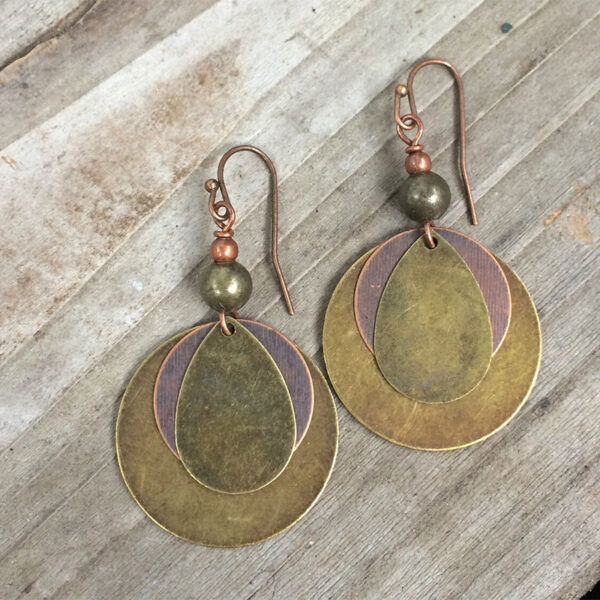 Wholesale Distressed Copper Alloy Bohemian Retro Moon Geometric Earrings Chic Everyday Jewelry Accessory For Women