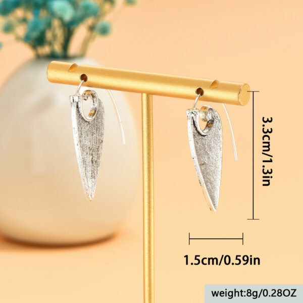 Wholesale Silver Tone Alloy Retro Geometric Spiral Earrings With Snake Motif Fashion Jewelry Accessory Trendy Gift For Women