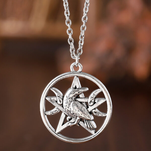 oly-e8a342c8996406164c20d0cfa0f48961 Wholesale Hip Hop Punk Star Moon Bird Geometric Necklace Ancient Silver Zinc Alloy Hollow Pendant Jewelry Accessory For Trendy Resale
