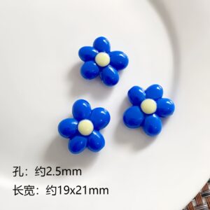 13-sapphire blue / See pictures for size (sold by the piece)