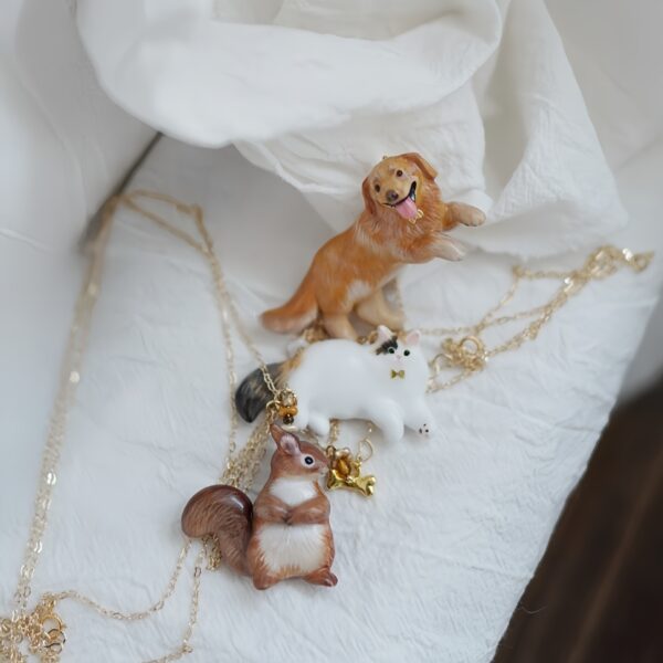 oly-eb582be641293a13cc16b490ad5fdf97 Wholesale Copper Electroplated 3D Animal Pendant Necklace Cute Dog Cat Squirrel Design Fashion Gift
