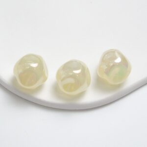 01-beige / The size is about 16mm, and the aperture is about 2.5mm
