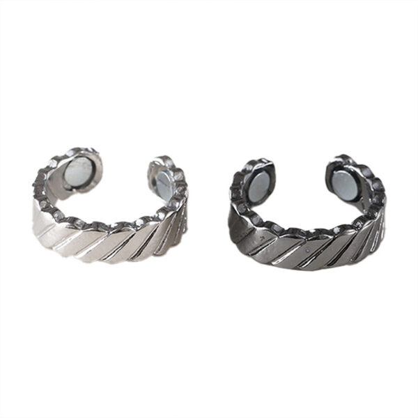 Wholesale Chic Retro Magnetic Ring Black Electroplated Zinc Alloy Adjustable Twill Design Fashion Accessory