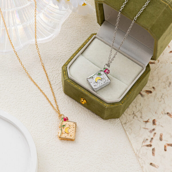 oly-ee8d70f661c06b096495a045fcb4dbe6 Wholesale Vintage Star Moon Book Pendant Necklace Electroplating Copper Copper Openable Locket Silver Boutique Resale