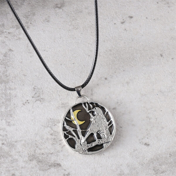 oly-ef2d4602f6c14b73454fe9b2624f9a7a Wholesale Retro Crow Moon Forest Necklace Ancient Silver Fashion Accessory Gift For Women Boutique
