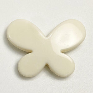 02-milky white / 22*29mm