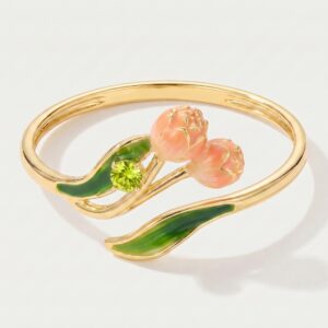 August flower ring