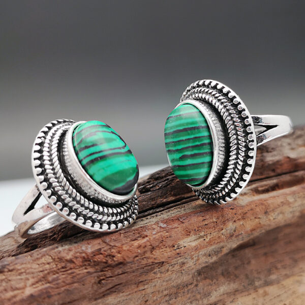 Wholesale Trendy Vintage Ethnic Green Malachite Ring Ancient Silver Tone Alloy Jewelry Fashion Accessory For Boutique Resale