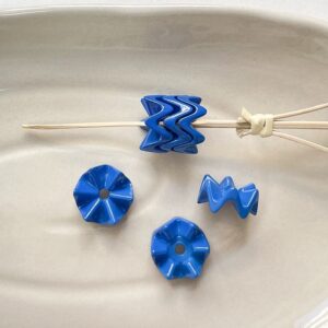08-sapphire blue / Sold by the piece