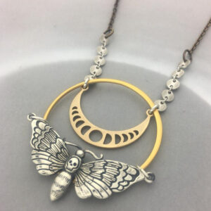 Wholesale Crescent Moon Moth Pendant Necklace Antique Silver Fashion Jewelry Accessory Gift Resale