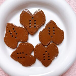 08-coffee color / Size is about 42mm, hole diameter is about 2.5mm
