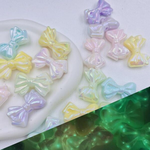 Wholesale Stylish Glow-In-The-Dark Acrylic Bowknot Loose Beads for DIY Phone Chain and Jewelry Making Party Gift Craft Supply