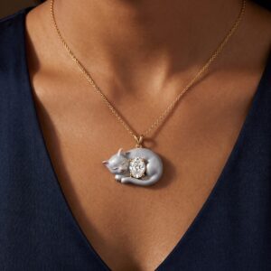 Skinny cat hugs oval necklace
