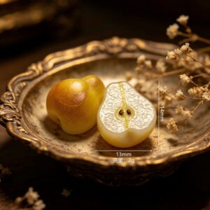 Mini half-cut fruit-white pear