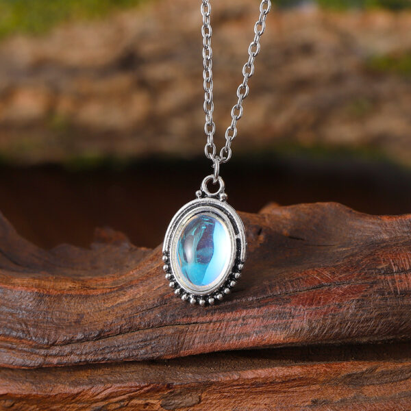 oly-fb926dc44cb5902b82ad92ff29c43526 Wholesale Retro Oval Zircon Necklace Antique Silver Finish Dreamy Blue Pendant Casual Everyday Jewelry Accessory For Boutique Resale