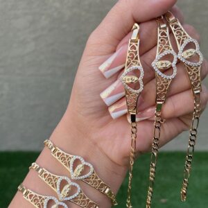Wholesale Electroplated Metal Vintage Virgin Mary Heart Prayer Bracelet For Gift Boutique Resale Jewelry Accessory