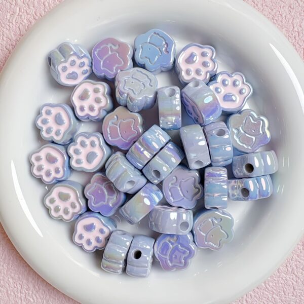 oly-ff7fd2ac5df985e66c2b279d9ce13531 Wholesale Acrylic Drip Oil 3D Cat Paw Beads Light Pink Cartoon Loose Beads for DIY Phone Charm Keychain Jewelry Making Supplies